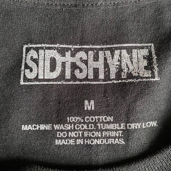 SID SHYNE CROSS T-SHIRT - Picture 3 of 5